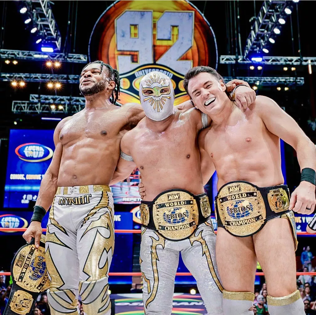 Místico, Mike Bailey y Kevin Knight retienen el Campeonato Mundial de Tríos AEW