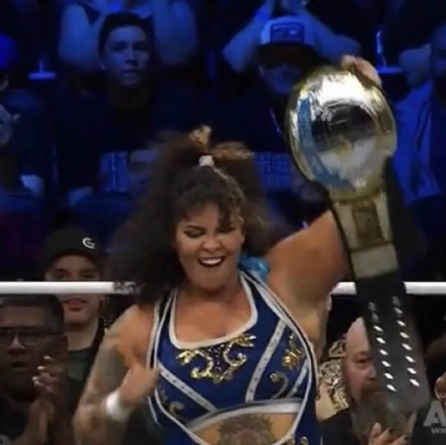 Willow Nightingale retiene el Campeonato TBS ante Queen Aminata