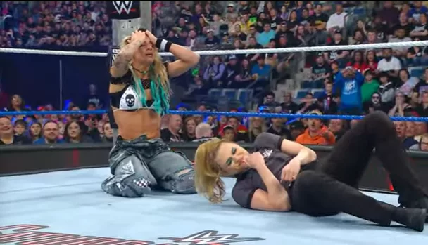 Sol Ruca y Jessika Carr en Saturday Night Main Event