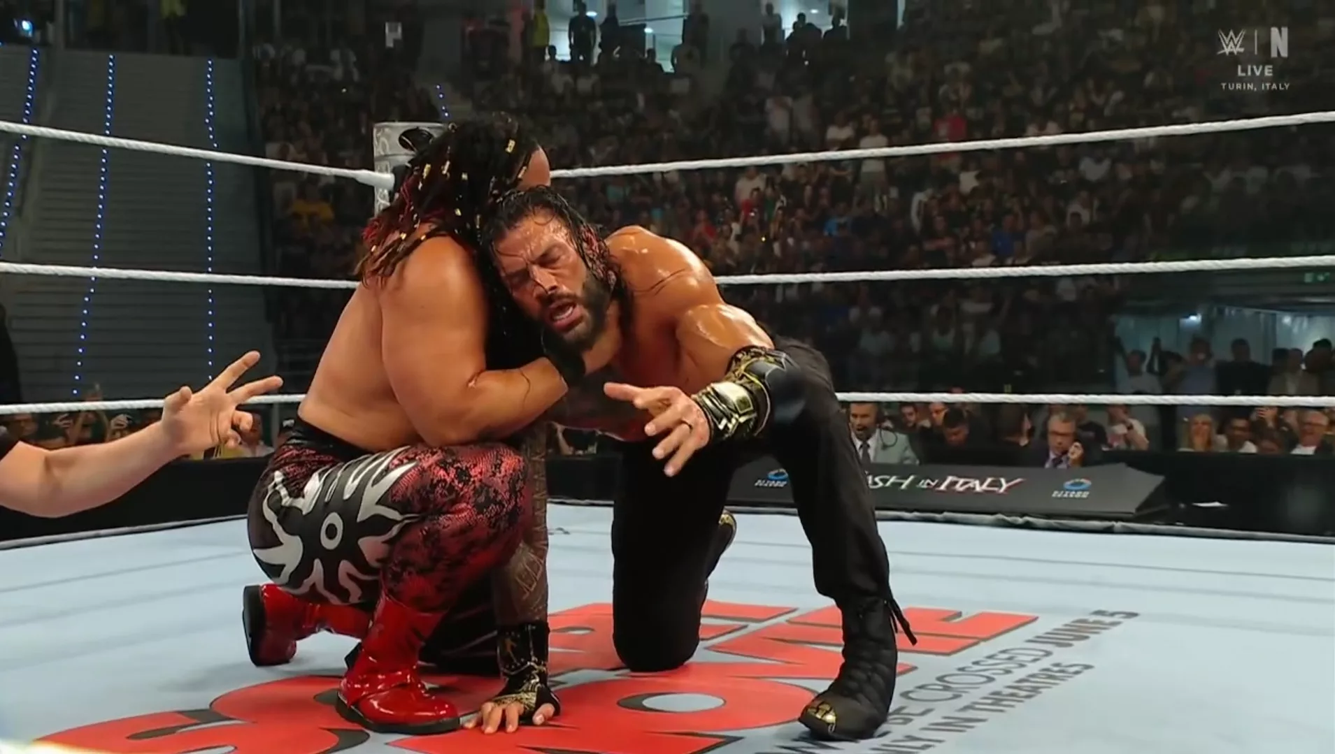 WWE Clash In Italy 2026 Jacob Fatu Roman Reigns 2