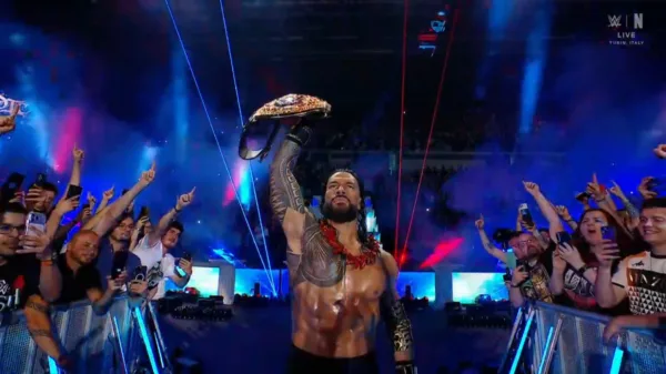 WWE Clash In Italy 2026 Roman Reigns Campeón Mundial