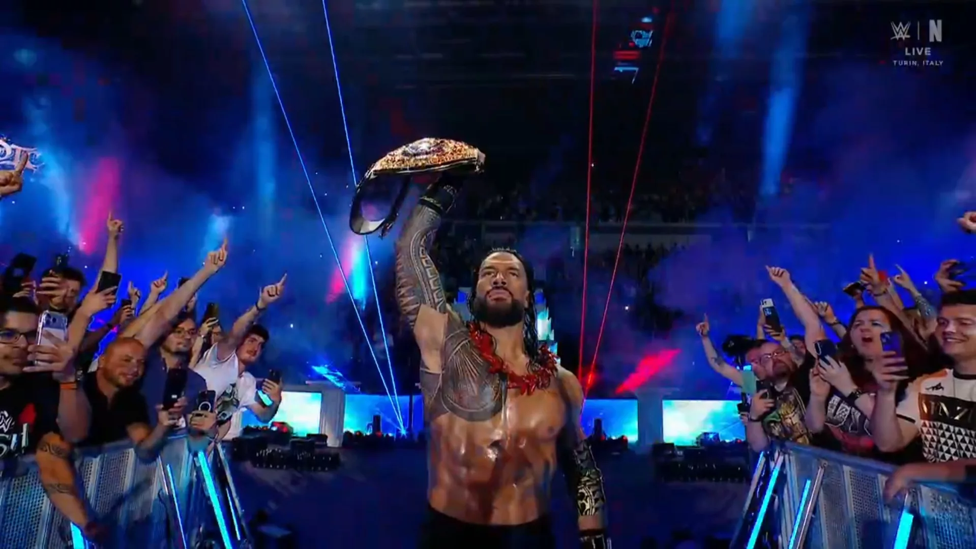 WWE Clash In Italy 2026 Roman Reigns Campeón Mundial