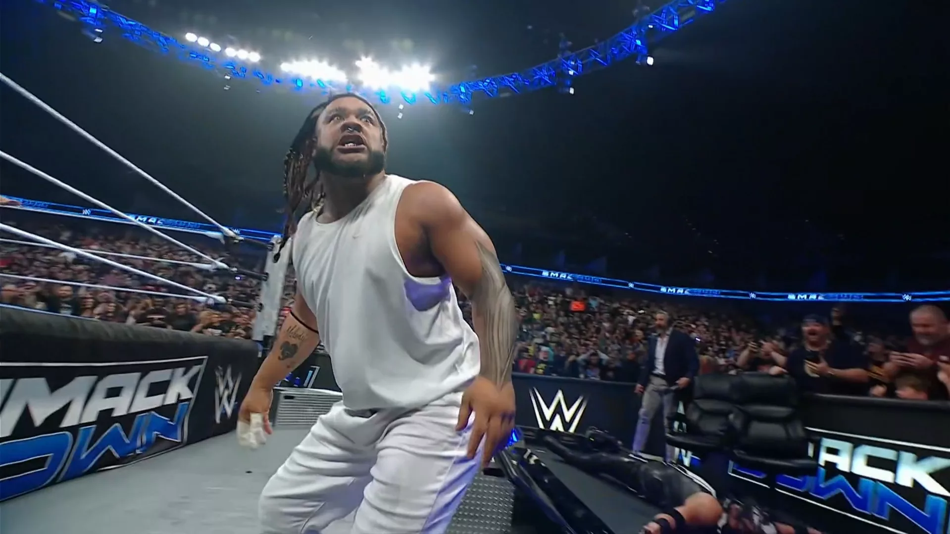 WWE SmackDown 1 mayo 2026 Jacob Fatu