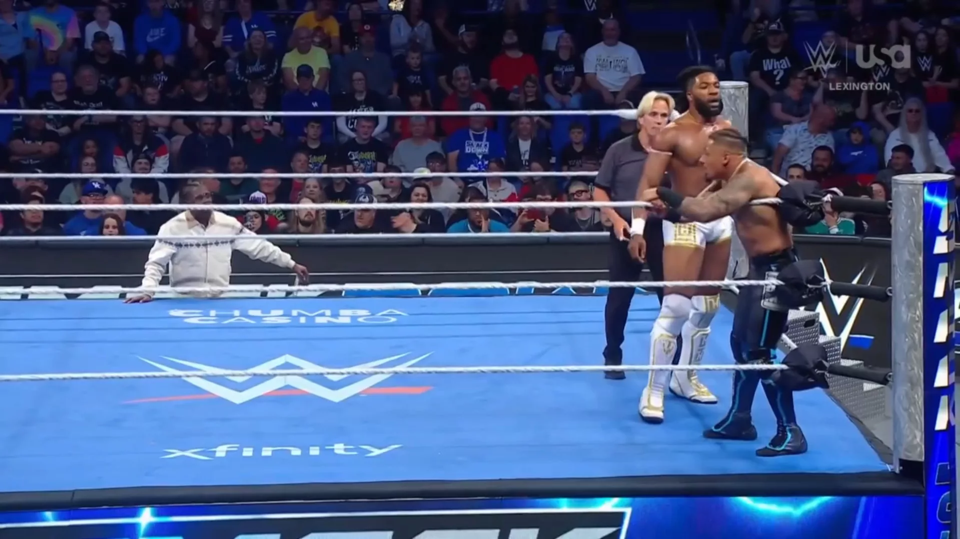 Carmelo Hayes Trick Williams durante WWE SmackDown