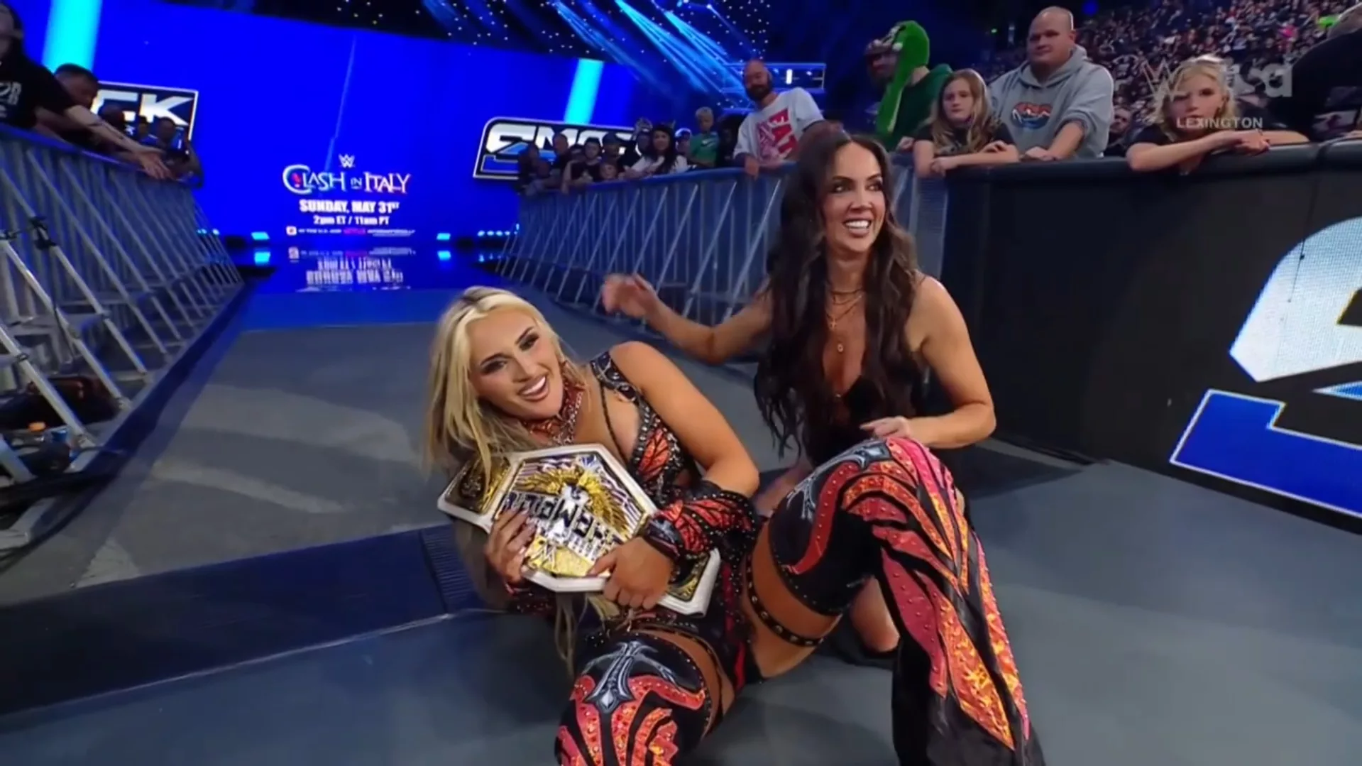 Tiffany Stratton Chelsea Green durante WWE SmackDown