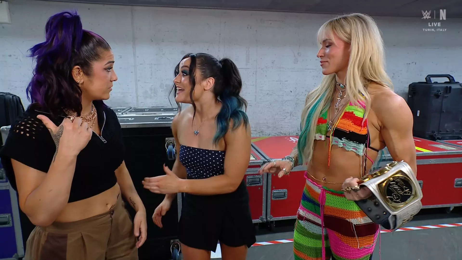 WWE Raw 01 junio 2026 Bayley, Lyra Valkyria y Sol Ruca