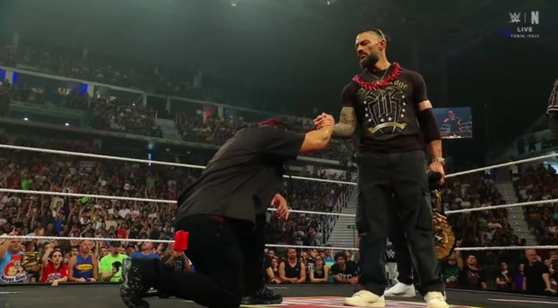 WWE Raw 01 junio 2026 Jacob Fatu Roman Reigns 2