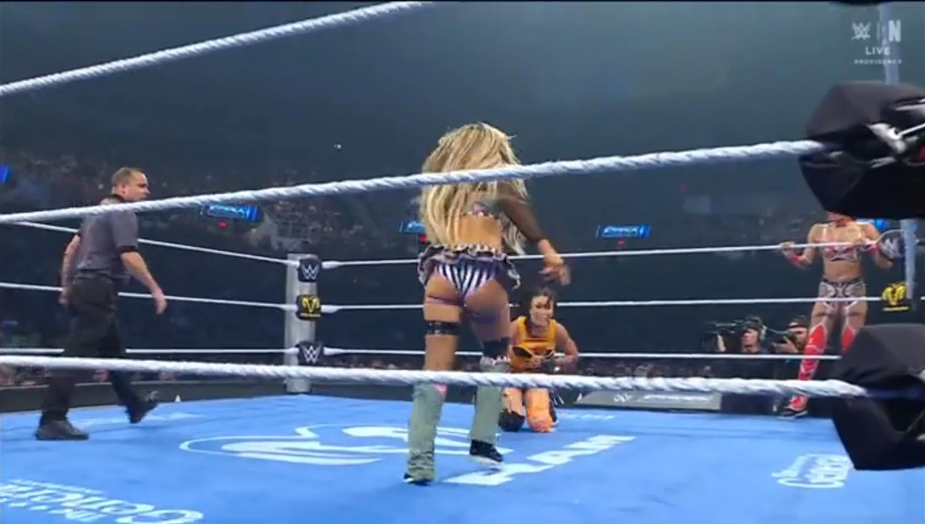 WWE SmackDown 12 de junio de 2026 Tiffany Stratton, Michin y B-FAB