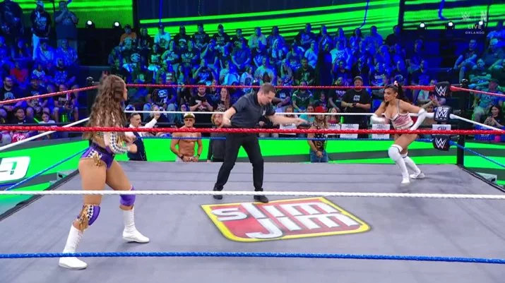 Wren Sinclair vs Arianna Grace en NXT The Great American Bash 2026