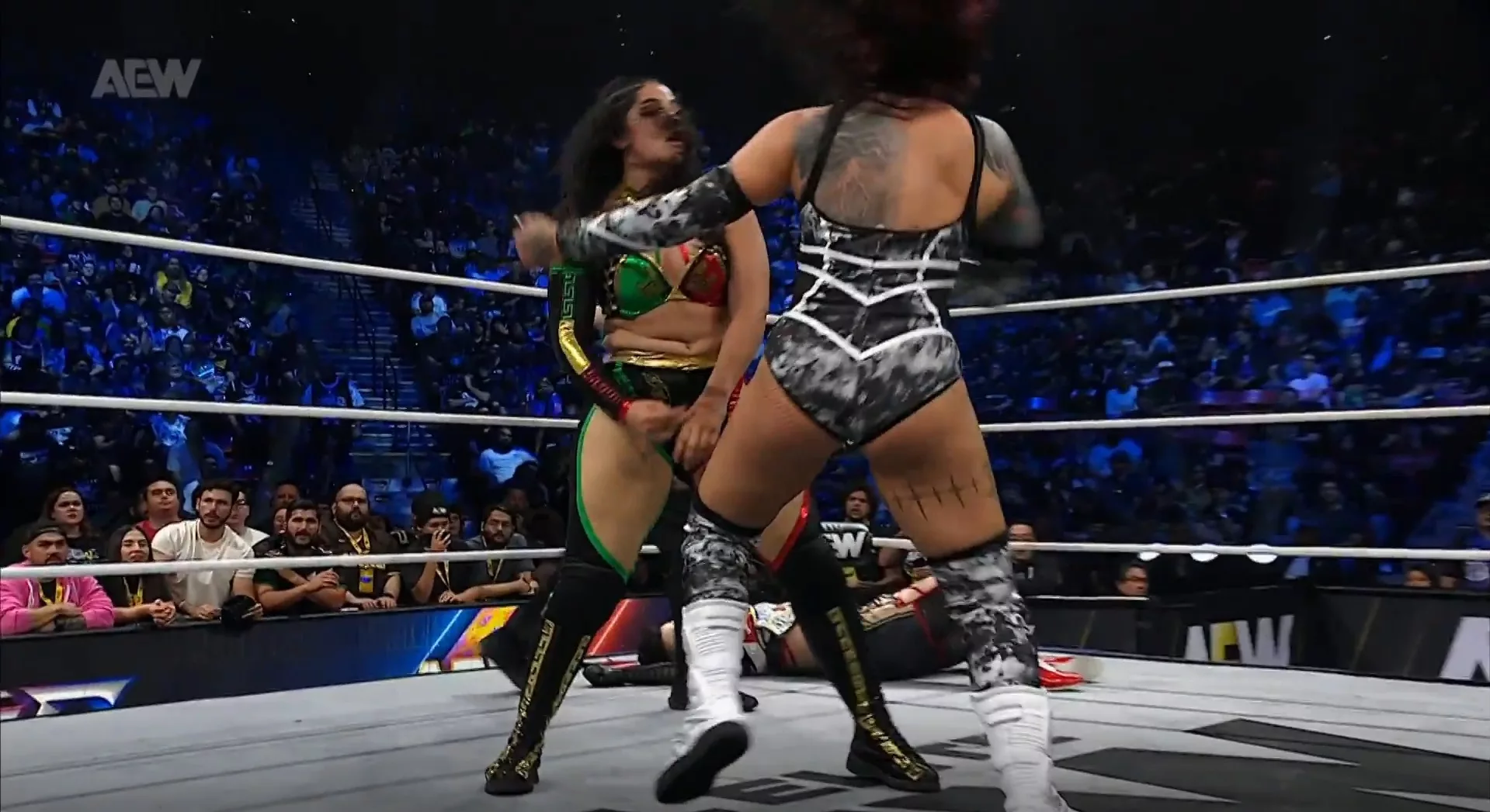 Persephone vs. Kris Statlander en el AEW Dynamite del 1 de julio de 2026