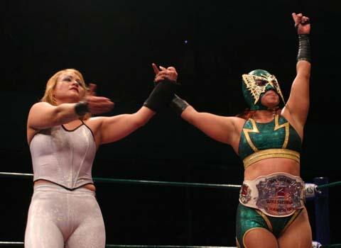 Princesa Sugey, nueva campeona PWR, imagen de fuegoenelring.com