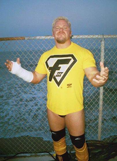 Shane Douglas: "Vince McMahon no tiene nada que ver con Starrcade" 3 Shane Douglas: "Vince McMahon no tiene nada que ver con Starrcade" 2