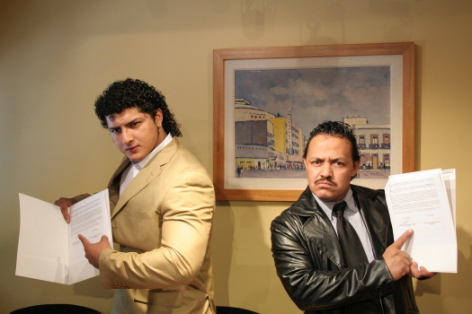 Rush y Loco Max con los contratos firmados / CMLL.com Arena México (resultados 15 de agosto) - Rush gana la cabellera de Loco Max 1