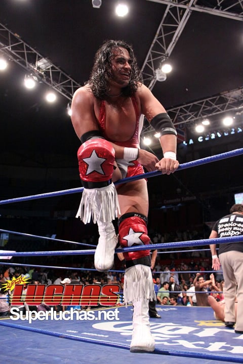 Texano Jr. deja el CMLL para ir a Los Perros del Mal Superluchas