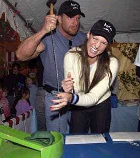Sthephanie y Triple H