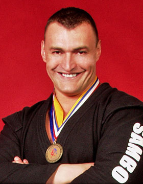 Kozlov en la época que practicó Sambo / www.igf.jp