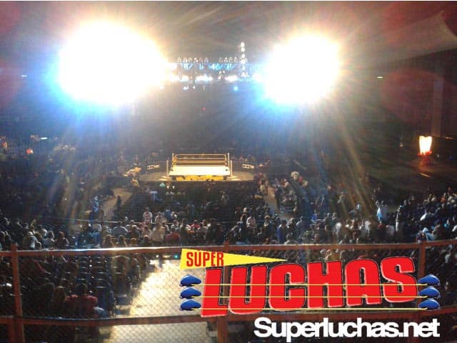 Escenario de las grabaciones de NXT en el Palacio de los Deportes (16.10.11) / Image by: Marco Escenario de las grabaciones de NXT en el Palacio de los Deportes (16.10.11) / Image by: Marco