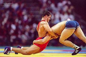 Kurt Angle derrotando a Abbas Jadidi como Luchador Amateur para ganar una Medalla de Oro / Photo by: Tom Lynn - SportsIllustrated.cnn.com