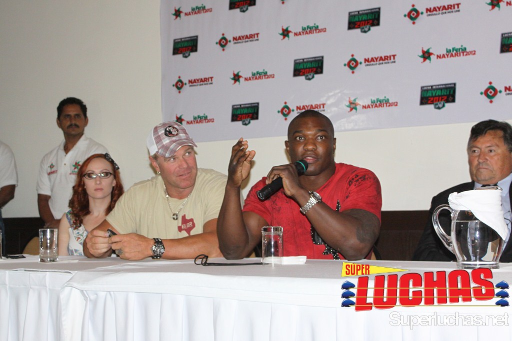 IMG_6798 (Copiar) Conferencia de prensa Nayarit 2012 / Foto de Rostro Oculto