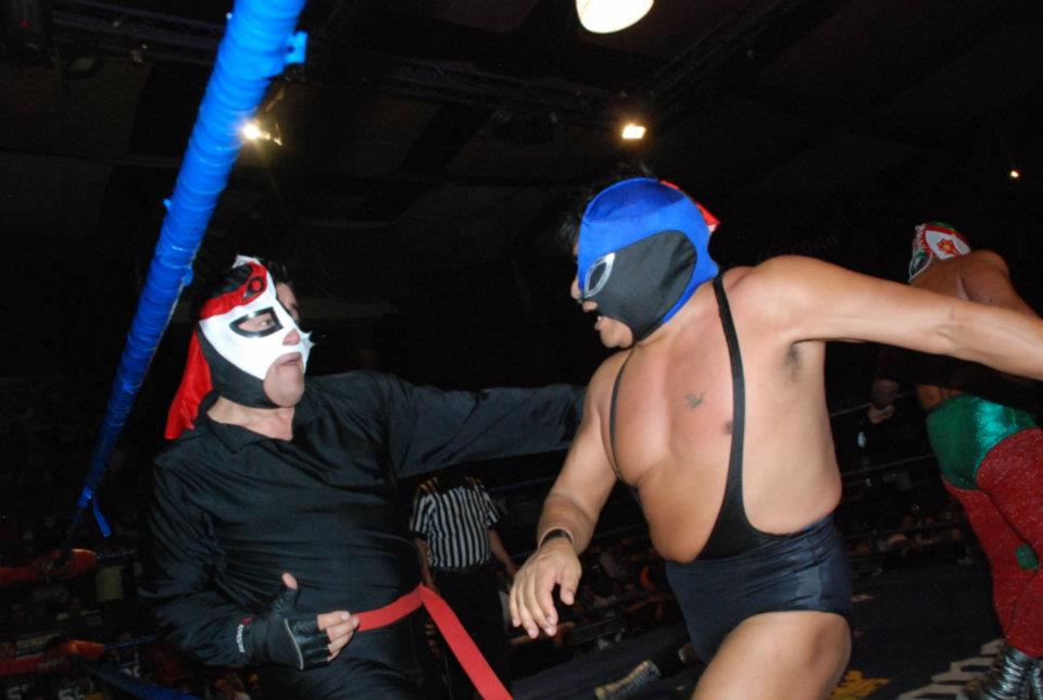 octagon_fuerzaguerrera IWRG “Festival de las Máscaras” (Resultados 02/Ago/12): Rivalidades y retos de máscaras al por mayor – Las Cobras presentes 2