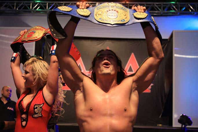 jenniferblake3 Héroes Inmortales (VI): ¿Quiénes ganarán el Campeonato de Parejas Mixtas AAA? 3