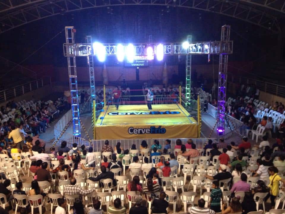 Centro Deportivo “Serdán Arechavaleta” de Veracruz - 26 de enero de 2013 / Photo by Tercera Caída en Facebook