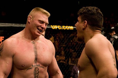 Brock Lesnar vs. Frank Mir /Mmaweekly.com