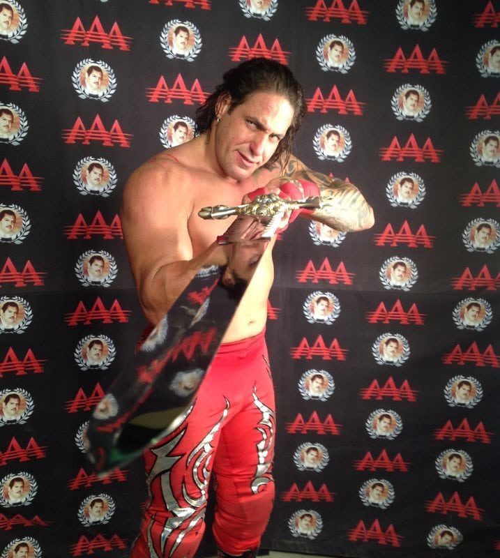El Mesías se convierte en el Rey de Reyes AAA 2013 (17/3/13) / Twitter.com/Lucha_Libre_AAA