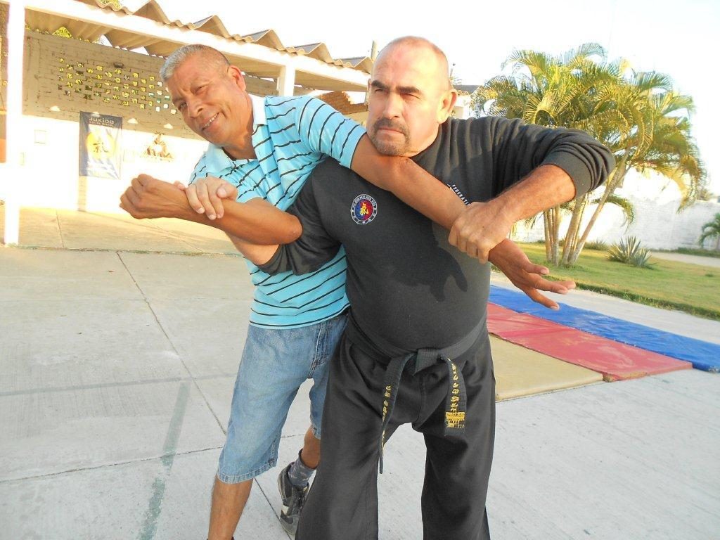 Llaves y palancas: “Palanegui” / creación de Zebra Kid