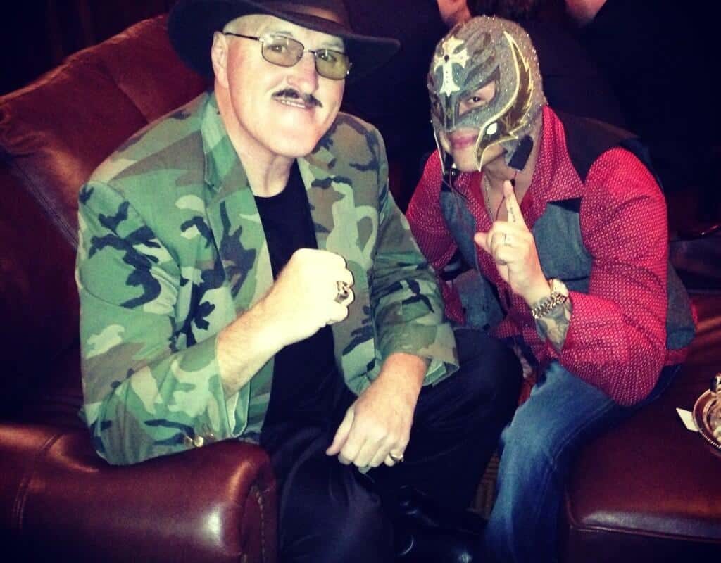 Rey Mysterio y Sargento Slaughter // imagen por @reymysterio