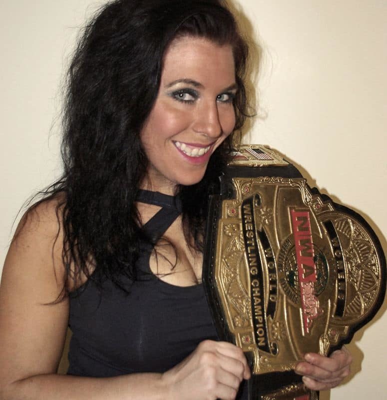Las 5 mejores luchadoras independientes del momento en USA 4 Kacee Carlisle / facebook.com/pages/Kacee-Carlisle/138480779544343