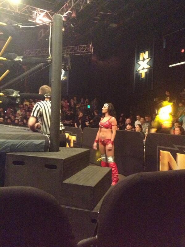 Santana Garrett en WWE NXT - twitter @nerdyjordy