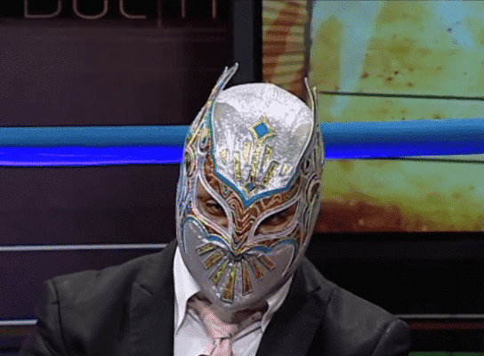 Sin Cara (Místico) en Tercera Caída (23-enero-2014)